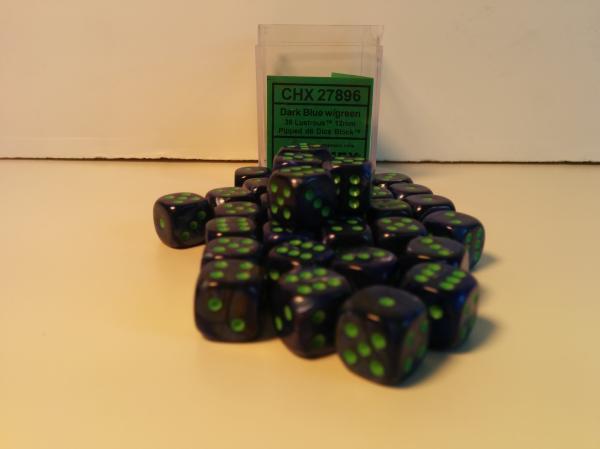 Chessex (27896): D6: 12mm: Menagerie #8 Dark Blue with Green Lustrous 