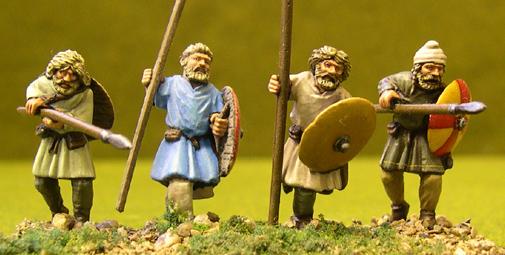 Gripping Beast 28mm Age Of Arthur: German Tribes- Unarmoured Warriors Charging (4) 