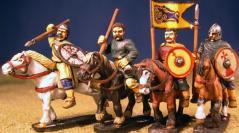 Gripping Beast 28mm Age Of Arthur: Mounted Combrogi Command (4) 