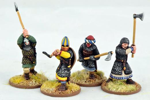 Gripping Beast 28mm Early Crusade: Dismounted Knights with Double Handed Weapons (4) 