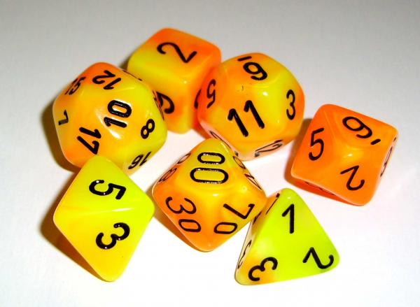 Chessex (26242): D10: Gemini: Orange Yellow/Black 