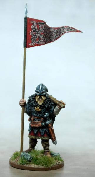 SAGA: Viking: War Banner & Bearer 