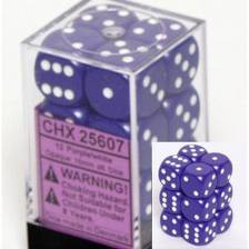 Chessex (25607): D6: 16mm: Opaque: Purple/White 
