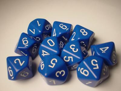 Chessex (26206): D10: Opaque: Blue/White 
