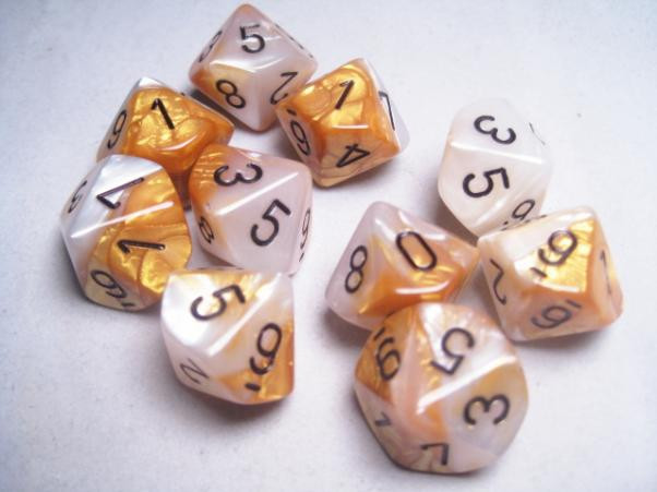 Chessex (26248): D10: Gemini: Gold White/Black 