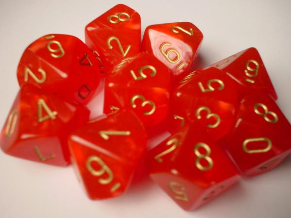 Chessex (27274): D10: Velvet: Red/Gold 