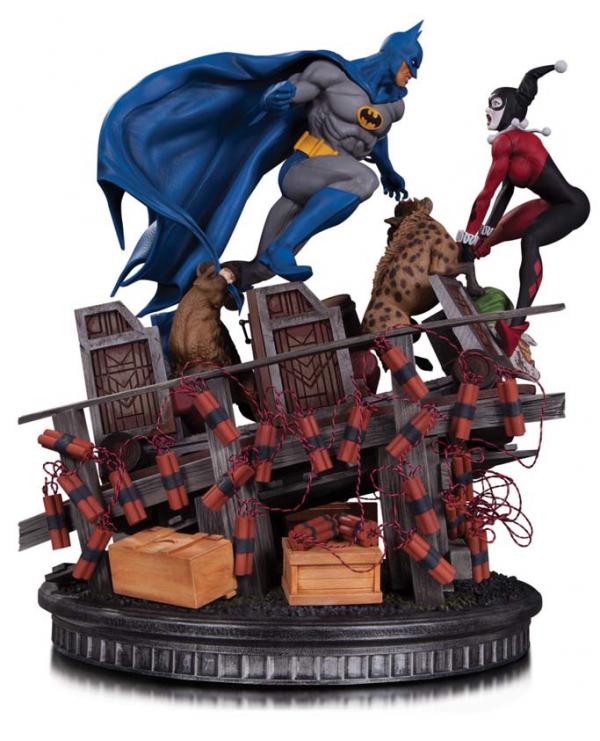 BATMAN VS HARLEY QUINN BATTLE STATUE 14 