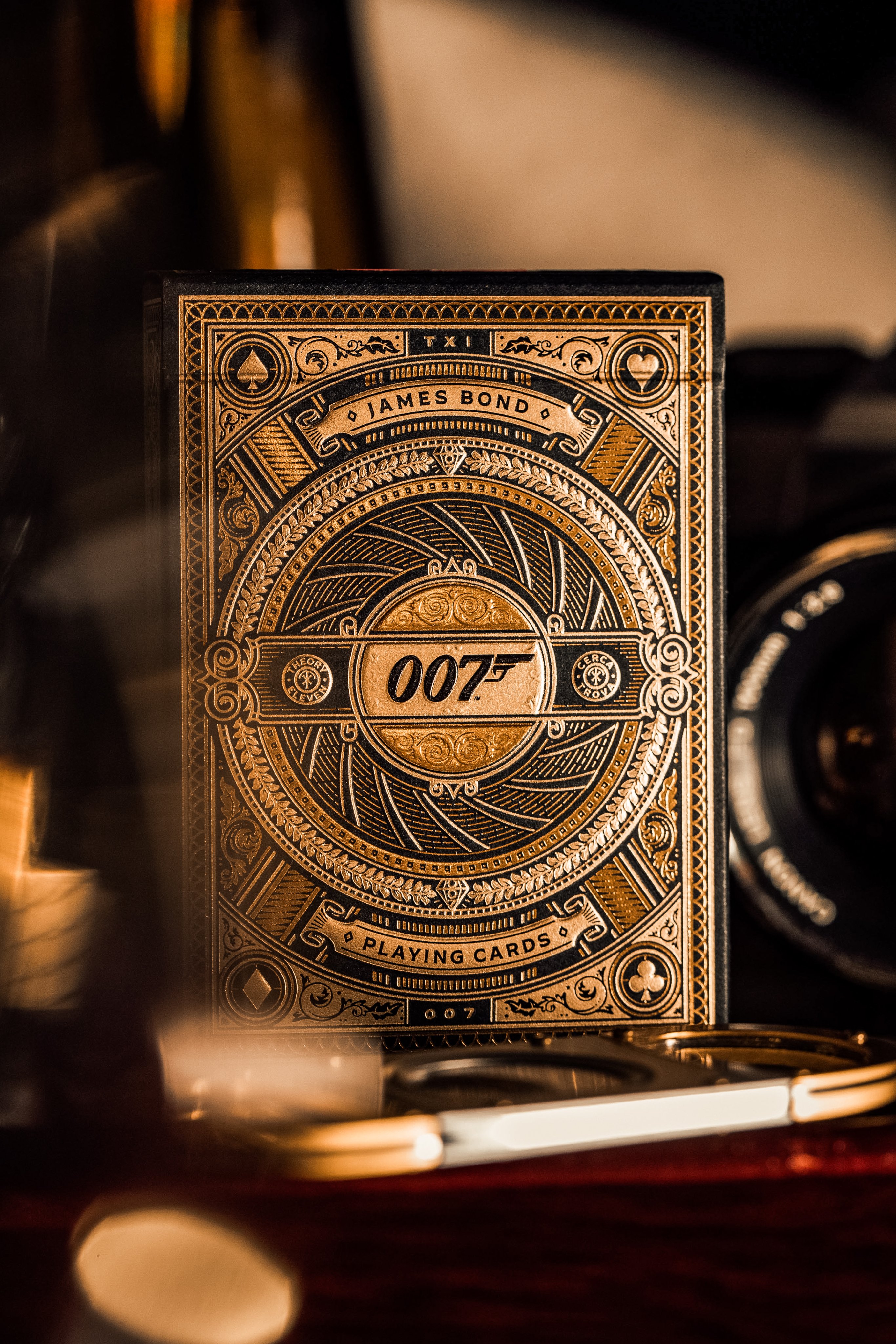 Bicycle Playing Cards: Theory-11 James Bond 007 