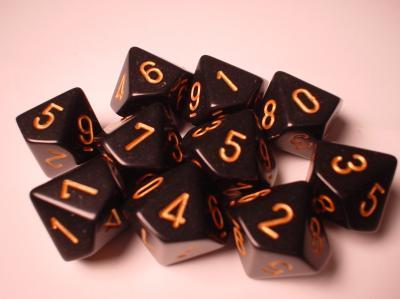 Chessex (25228): D10: Opaque: Black/Gold 