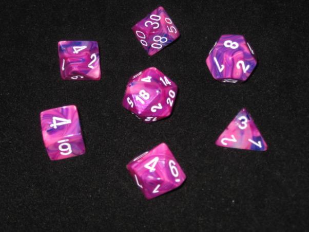 Chessex (27457): Polyhedral 7-Die Set: Festive: Violet/White 
