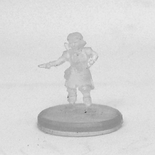 D&D Icons of the Realms: Tyranny of Dragons: #002 Stout Heart Halfling Female Bard (Invisible) 