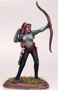 Dark Sword Miniatures: Elmore Masterwork: Female Elven Archer 