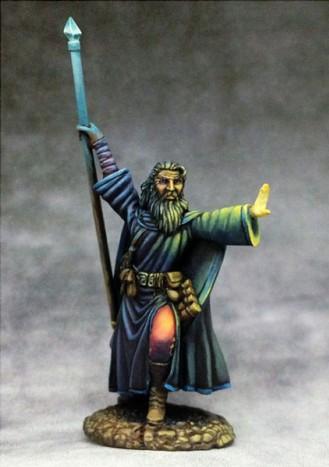 Dark Sword Miniatures: Elmore Masterwork: Male Mage with Staff 