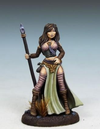 Dark Sword Miniatures: Elmore Masterwork: Overwatch - Female Mage with Staff 