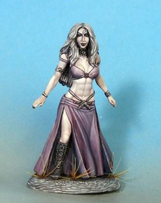 Dark Sword Miniatures: Elmore Masterworks: Female Vampire 