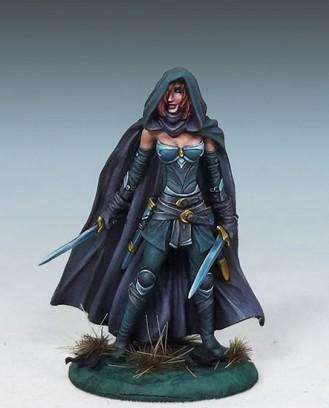 Dark Sword Miniatures: Visions in Fantasy: Female Assassin 2 
