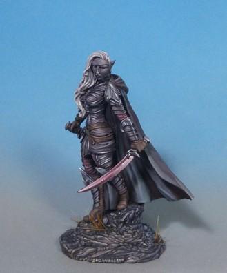 Dark Sword Miniatures: Visions in Fantasy: Female Dark Elf Warrior - Dual Wield 
