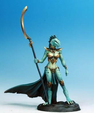 Dark Sword Miniatures: Visions in Fantasy: Female Dragonkin Mage 