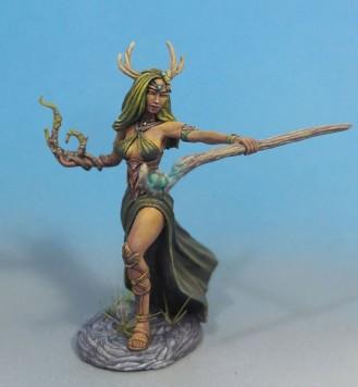 Dark Sword Miniatures: Visions in Fantasy: Female Druid with Staff 