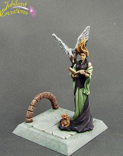 Dark Sword Miniatures: Visions in Fantasy: Female Mage with Swan and Cat 