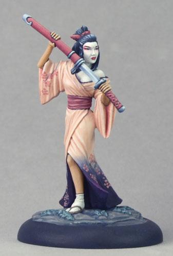 Dark Sword Miniatures: Visions in Fantasy: Geisha Assassin 