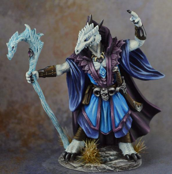 Dark Sword Miniatures: Visions in Fantasy: Male Dragonkin Mage with Staff 