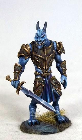 Dark Sword Miniatures: Visions in Fantasy: Male Dragonkin Warrior 