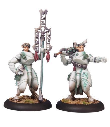 Warmachine: Retribution Of Scyrah (35027): Dawnguard Invictor Officer and Standard Bearer 