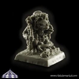 Extraordinary Fantasy Miniatures: Old Rat Warlock 