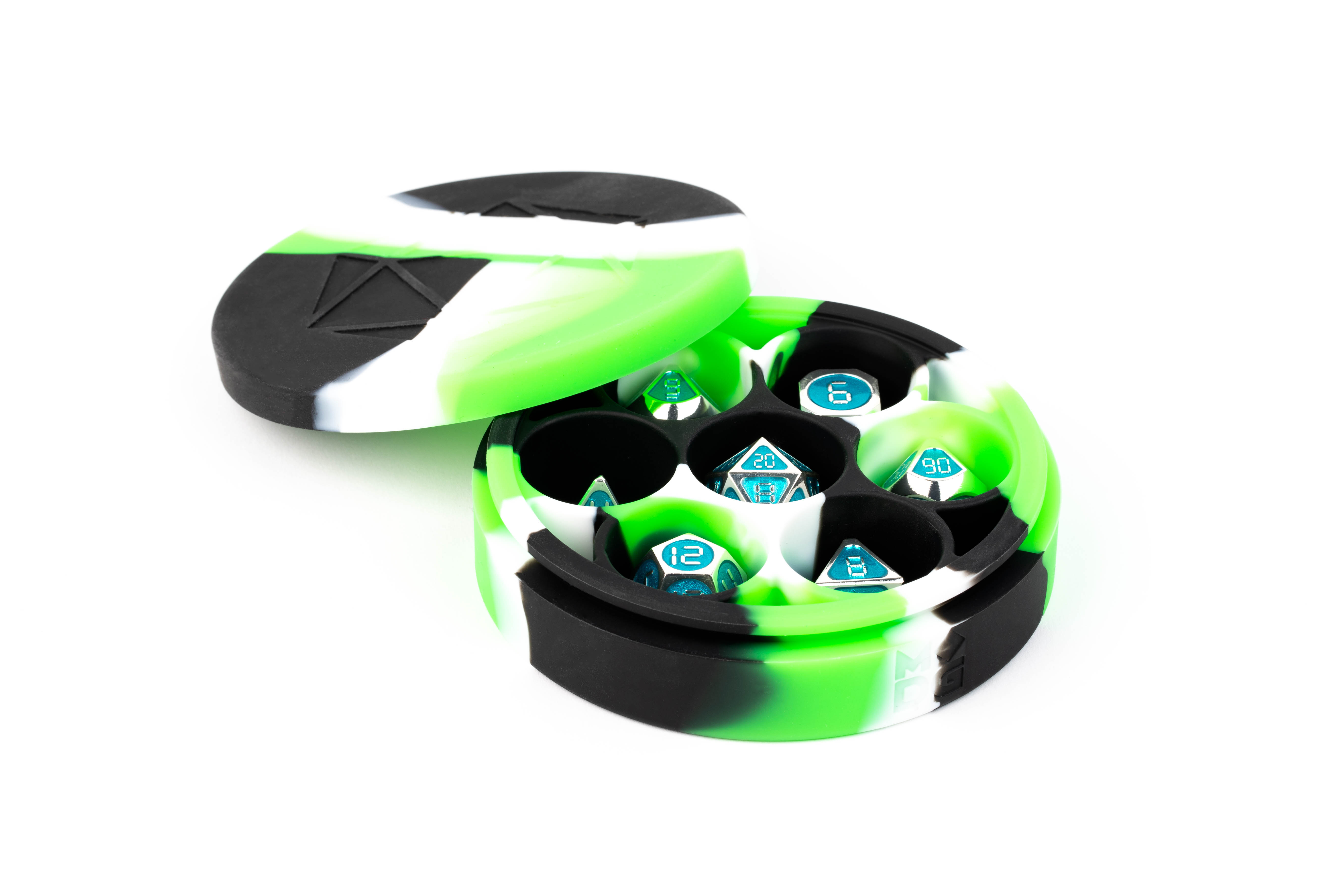 Fanroll: Silicone 7 Dice Case: Round: Green Black White 