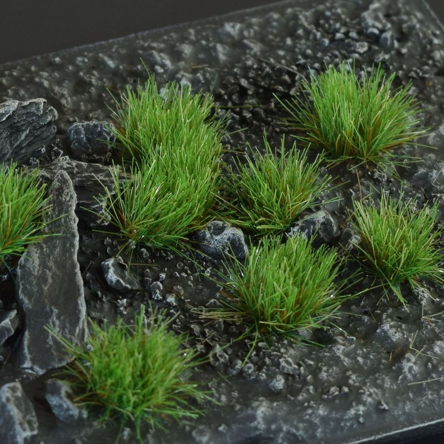 Gamers Grass: Strong Green 6mm Tufts Small 