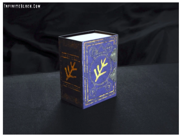 Grimoire Deck Box: Elder Sign 