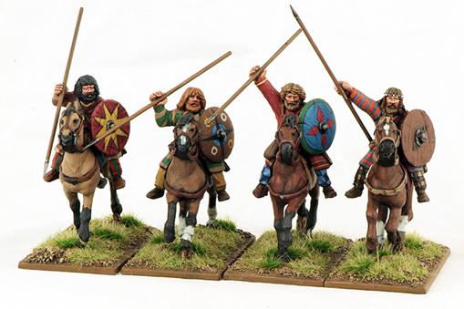 Gripping Beast 28mm Age Of Arthur: German Tribes- Mounted Warriors, bareheaded (4) 
