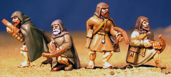 Gripping Beast 28mm Age Of Arthur: Pict- Hunters with Hunting Crossbows (4) 