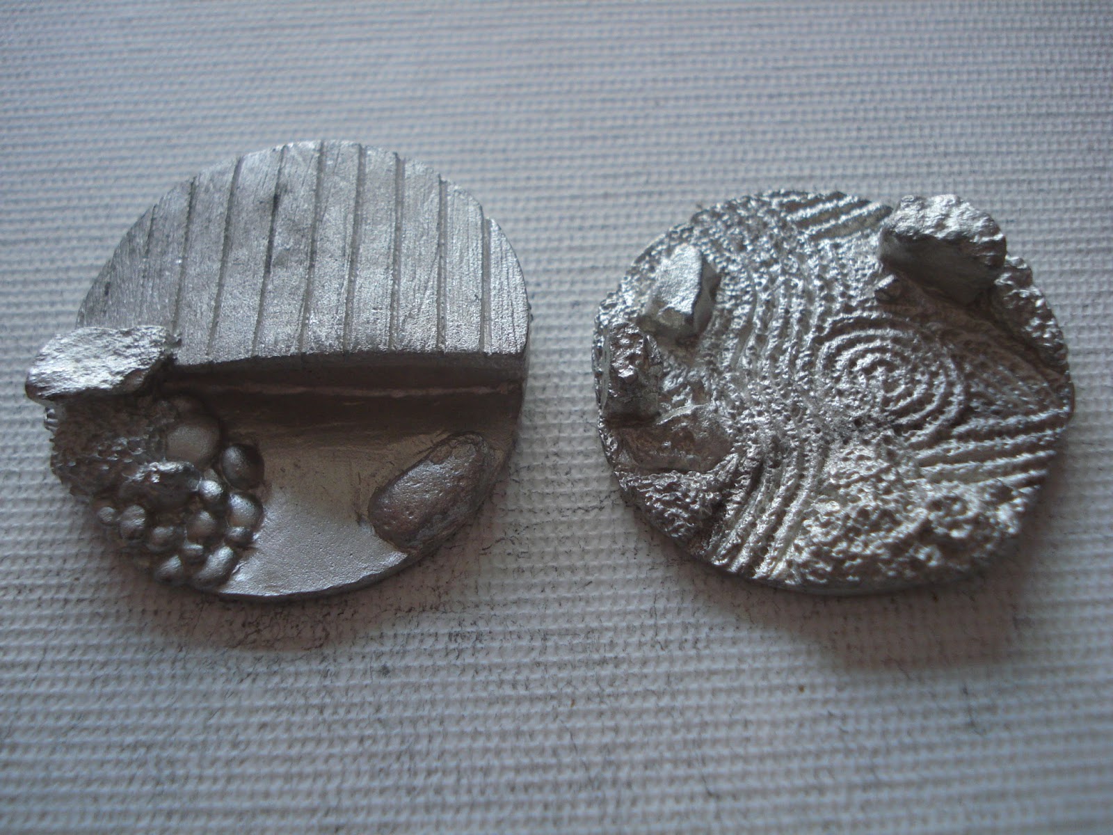 Malifaux: Asian Zen Bases: 40mm (2) 