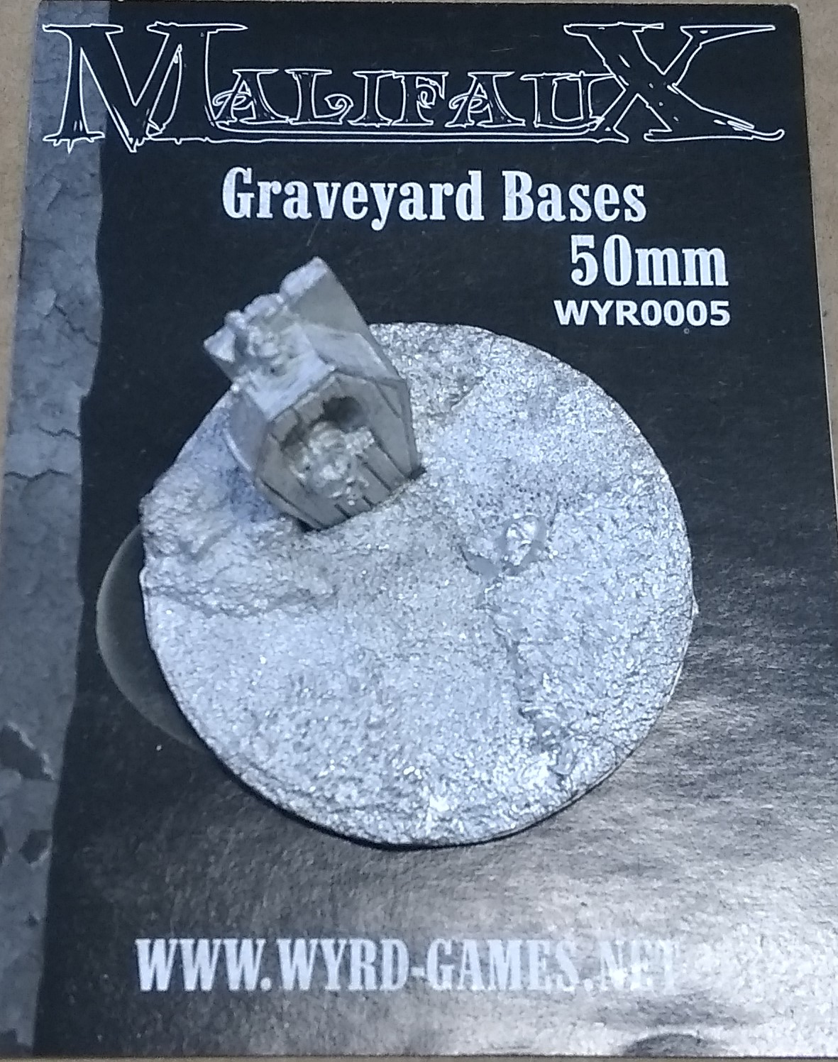 Malifaux: Graveyard Bases: 50mm (1)  