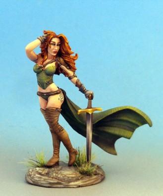 Masterworks Miniatures: Pinup Female Warrior 