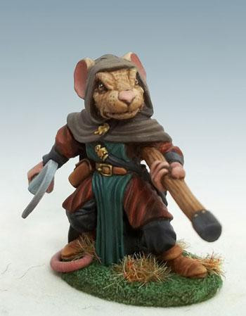 Dark Sword Miniatures: Critter Kingdoms- Mouse Druid 