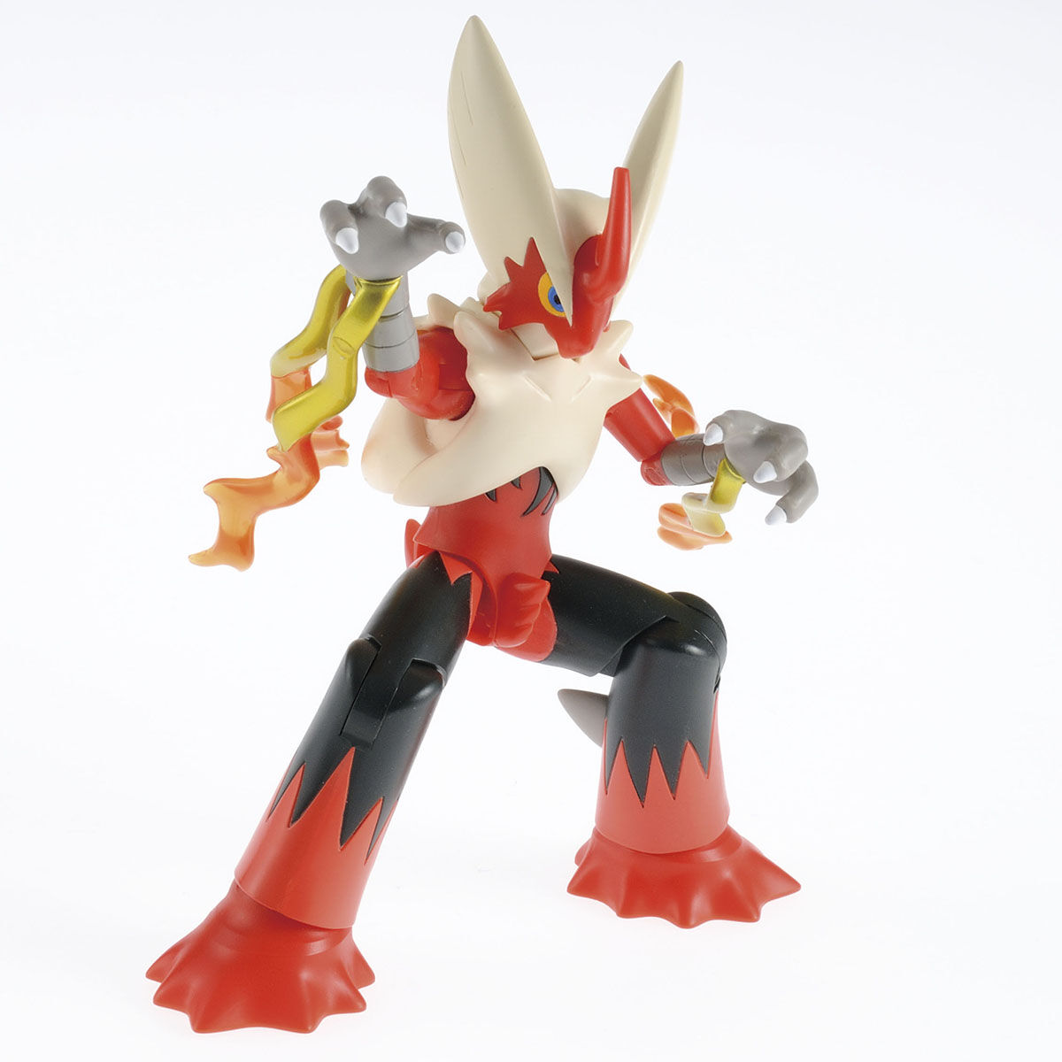 POKEMON: Model Kit: Mega Blaziken 