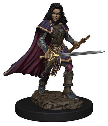 Pathfinder Battles: PREMIUM PAINTED FIGURES - HUMAN BARD FEMALE 