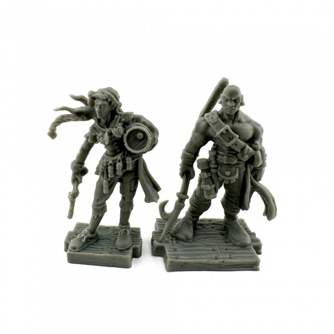 Reaper Bones Black: Pilot and Powder Monkey 