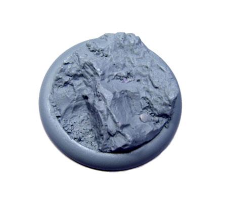 Secret Weapon Miniatures: Rocky Bluff: 50mm Round Lip 