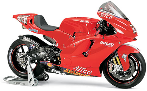 Tamiya 1/12: Ducati Desmosedici  
