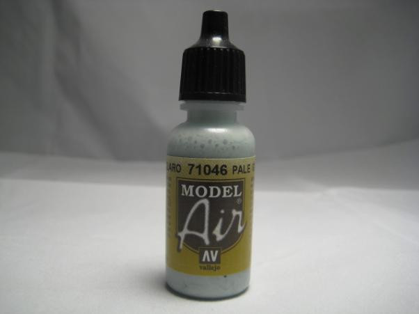 Vallejo Model Air Color 046: Pale Grey Blue 