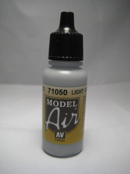 Vallejo Model Air Color 050: Light Grey 