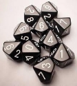 Chessex (26208): D10: Opaque: Black/White 