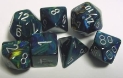 Chessex (27445): Polyhedral 7-Die Set: Festive: Green/Silver 