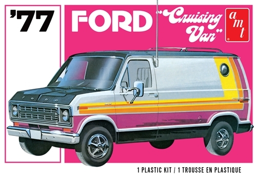 AMT Model 1/25: 1977 Ford Cruising Van 2T 