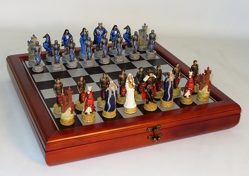 CHESS SET: KING ARTHUR (RESIN) WITH CHEST 