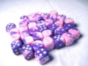 Chessex (26855): D6: 12mm: Gemini #6: Pink-Purple/White 